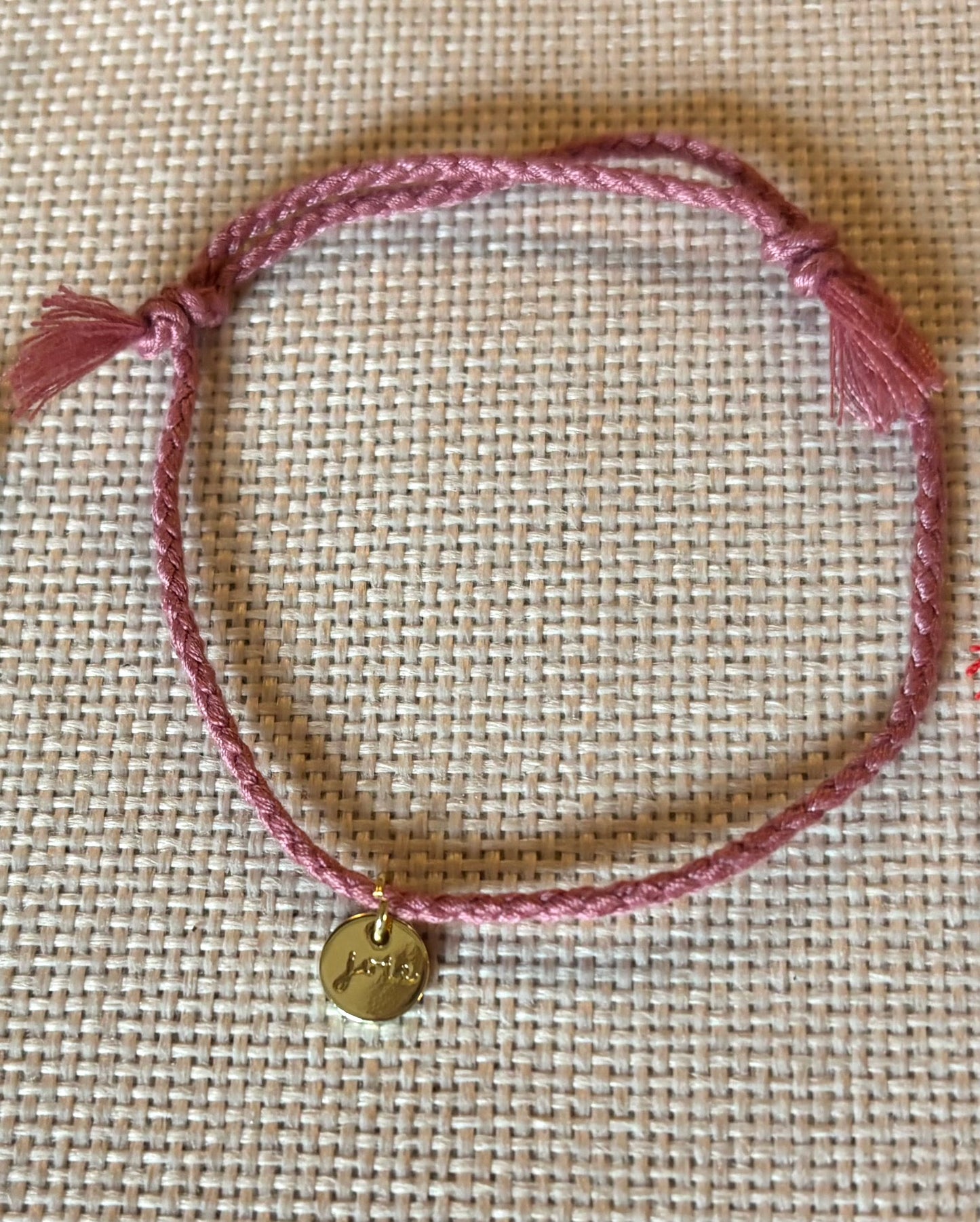 Bracelet Joie – “Joy” Charm Bracelet (Various Colours)